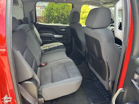 Used 2015 Chevrolet Silverado 1500 LT RWD image 23