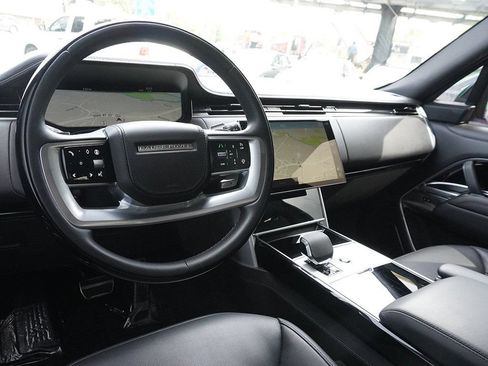 Used 2024 Land Rover Range Rover Long Wheelbase Autobiography AWD/4WD image 52