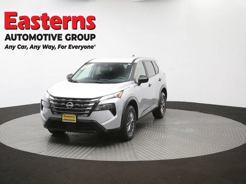 Used 2024 Nissan Rogue S AWD/4WD image 54