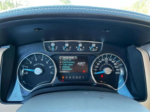 Used 2014 Ford F150 Lariat w/ Equipment Group 501A Mid image 17