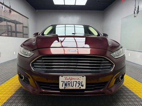 Used 2013 Ford Fusion SE image 3
