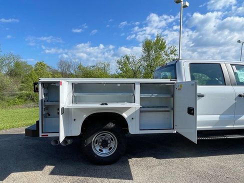 New 2026 Ford F350 XL w/ XL Off-Road Package AWD/4WD image 24