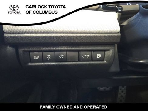 Used 2026 Toyota Camry SE w/ Convenience Package FWD image 25