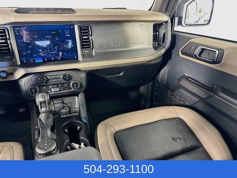 Used 2024 Ford Bronco Wildtrak AWD/4WD image 25