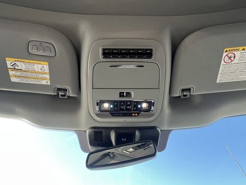 New 2026 Ford F450 Lariat w/ Lariat Premium Package image 34