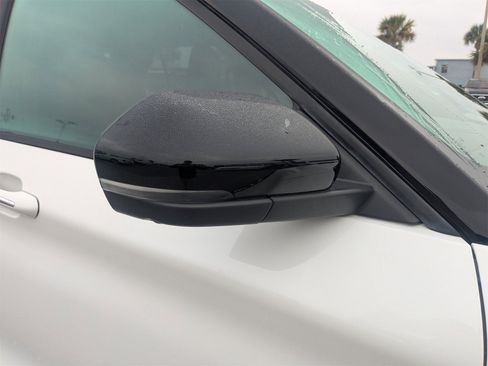 Used 2023 Ford Explorer King Ranch w/ Technology Package image 12