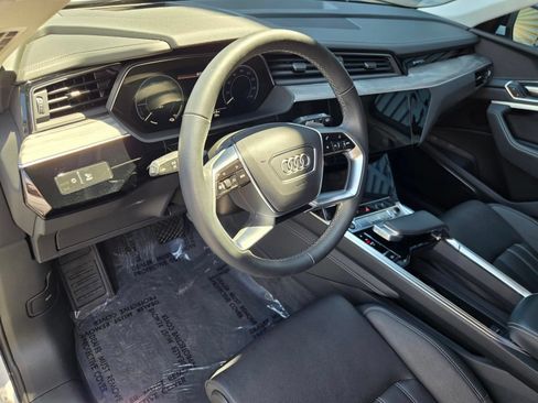 Used 2024 Audi Q8 e-tron Premium Plus w/ Prestige Package AWD/4WD image 19