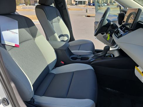 Used 2026 Toyota Corolla LE image 10