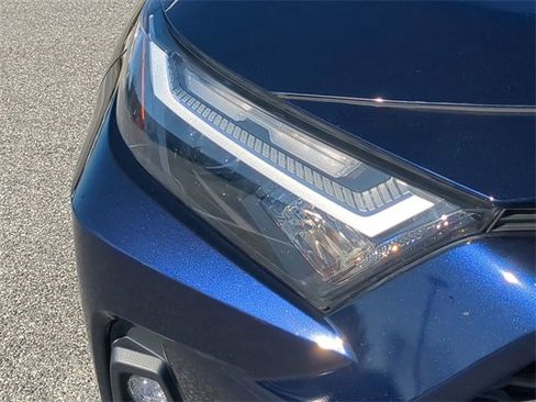 Certified 2022 Toyota RAV4 XLE Premium image 10