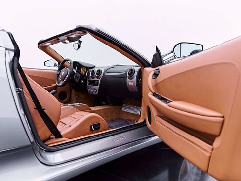 Used 2009 Ferrari F430 Spider RWD image 47