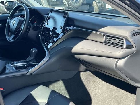 Used 2023 Toyota Camry XSE image 24