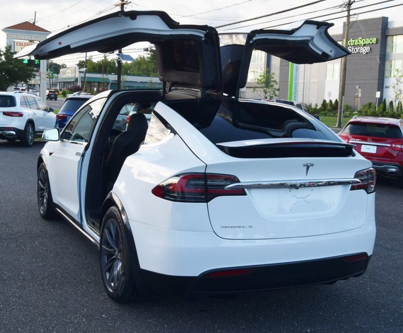 Used 2019 Tesla Model X 100D AWD/4WD image 8
