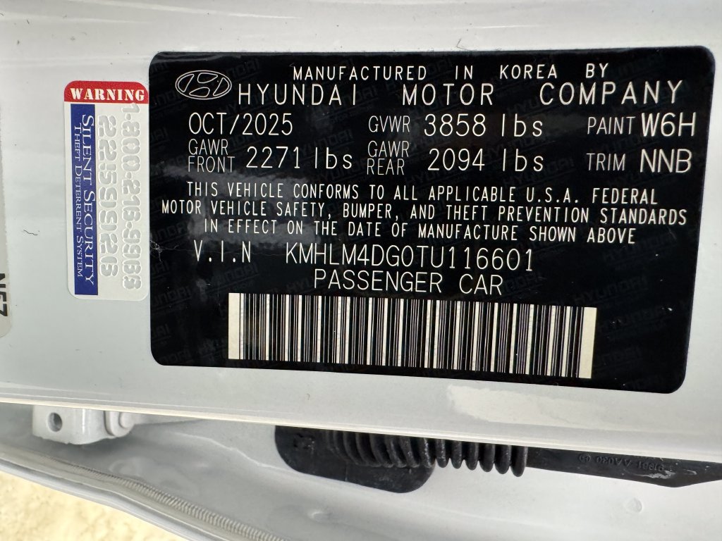 Used 2026 Hyundai Elantra Sport FWD image 33