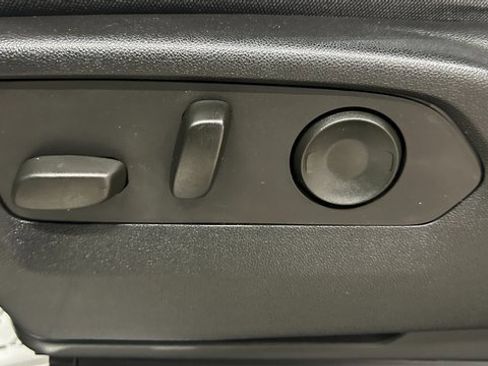 Used 2022 GMC Sierra 1500 Elevation w/ X31 Off-Road Package image 17