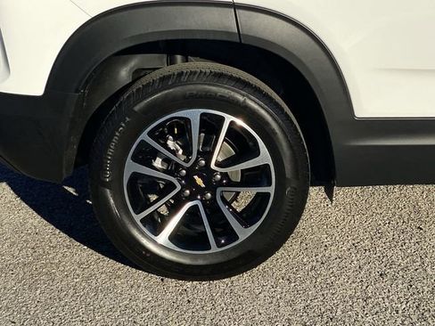 New 2026 Chevrolet TrailBlazer LT FWD image 41