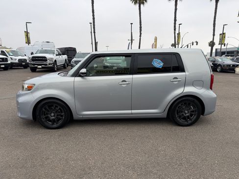 Used 2013 Scion xB 10 Series FWD image 6