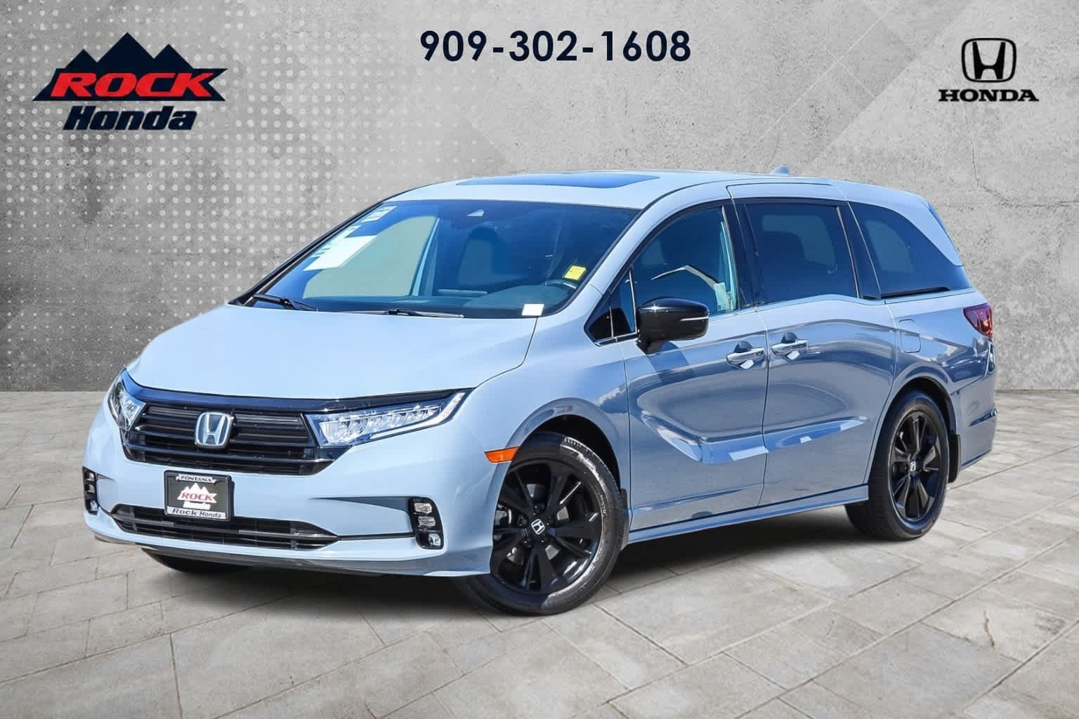Certified 2024 Honda Odyssey Sport image 1