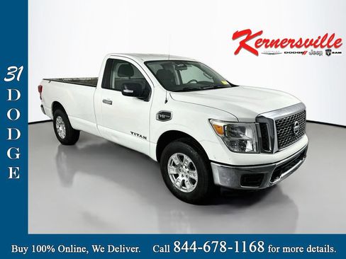 Used 2017 Nissan Titan SV AWD/4WD image 1