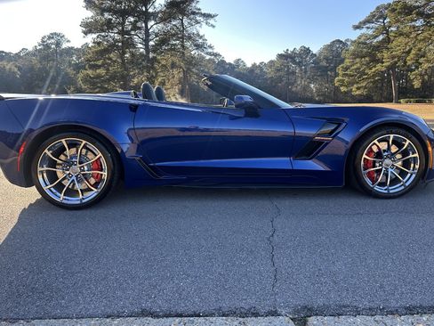 Used 2019 Chevrolet Corvette Grand Sport image 4
