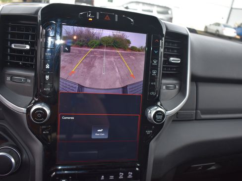 Used 2024 RAM 2500 Big Horn w/ Night Edition image 19