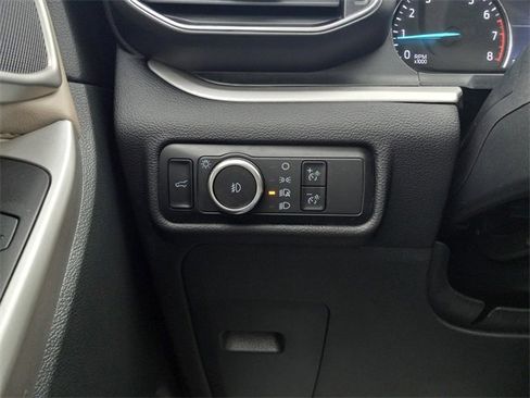 Used 2023 Ford Explorer XLT w/ Equipment Group 202A image 25