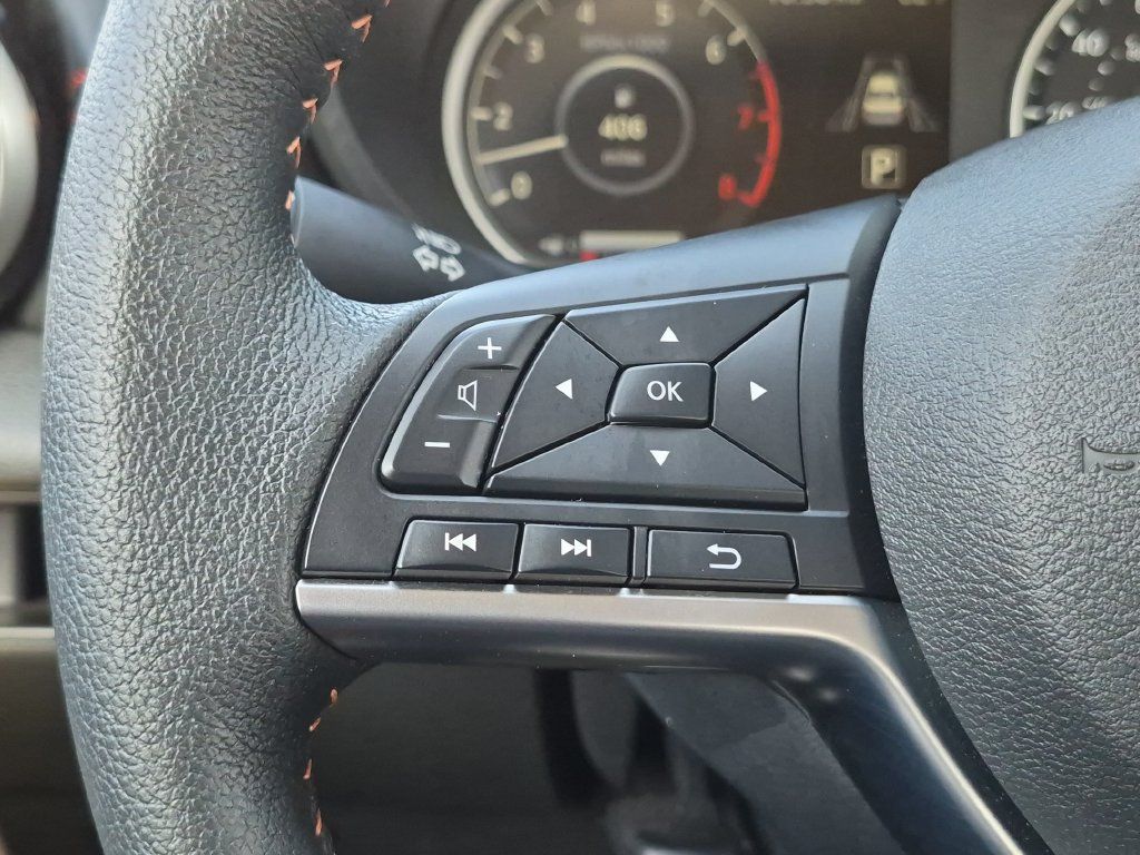 Certified 2025 Nissan Versa SR w/ Trunk Package FWD image 18