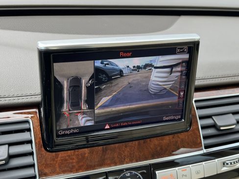 Used 2013 Audi A8 L 3.0T w/ Driver Assistance Pkg image 16