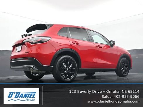 Used 2024 Honda HR-V Sport image 12