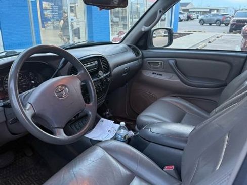 Used 2006 Toyota Sequoia SR5 image 4