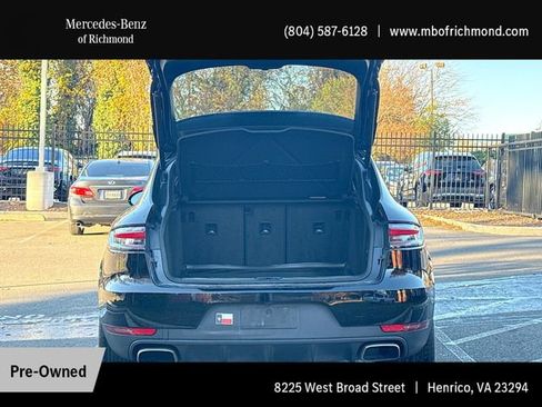 Used 2021 Porsche Macan image 23
