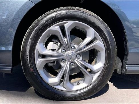 Used 2024 Honda Accord EX image 9