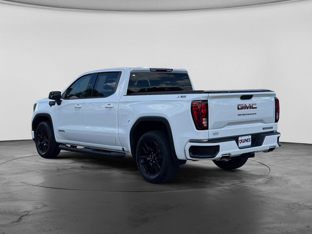 Used 2023 GMC Sierra 1500 Elevation w/ X31 Off-Road Package AWD/4WD image 8