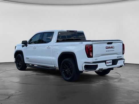 Used 2023 GMC Sierra 1500 Elevation w/ X31 Off-Road Package AWD/4WD image 8
