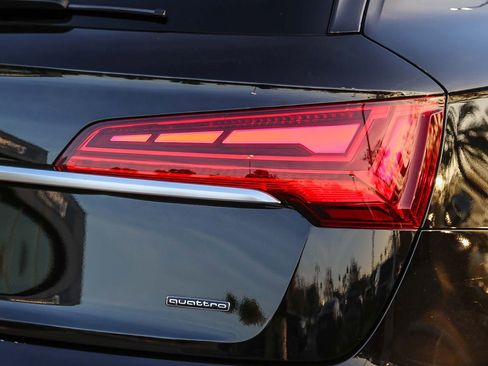 Certified 2023 Audi Q5 2.0T Premium Plus w/ Premium Plus Package image 11