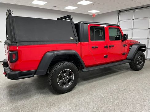 Used 2022 Jeep Gladiator Rubicon w/ Cold Weather Group AWD/4WD image 11