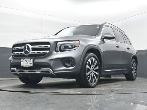 Used 2023 Mercedes-Benz GLB 250 4MATIC image 24