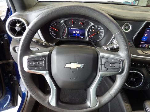 Used 2022 Chevrolet Blazer LT AWD/4WD image 11