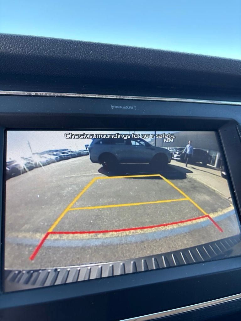 Used 2021 Kia Sedona EX FWD image 18