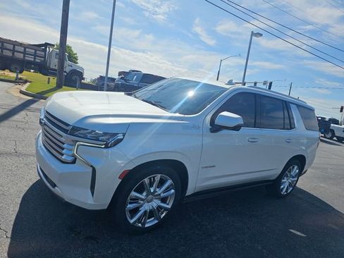 Used 2021 Chevrolet Tahoe High Country RWD image 4