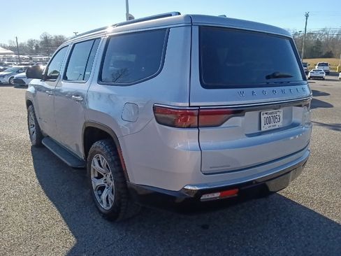 Used 2022 Jeep Wagoneer Series II image 5