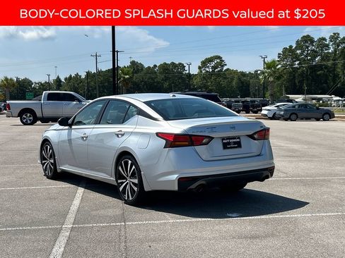 Used 2019 Nissan Altima 2.5 SR FWD image 3