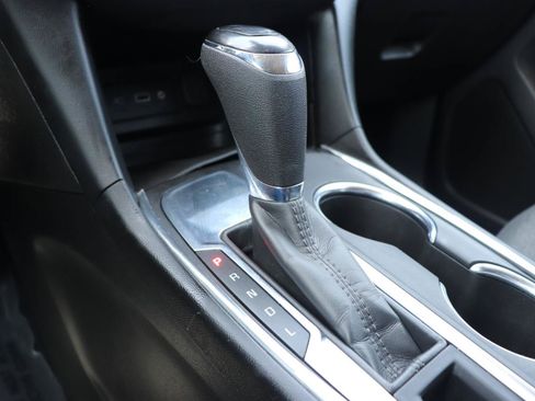 Used 2021 Chevrolet Equinox LT FWD image 37
