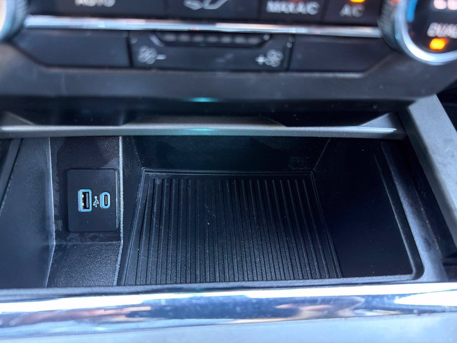 Used 2020 Ford Expedition XLT RWD image 47