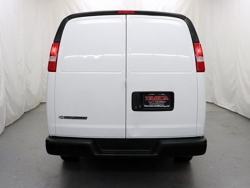 Used 2020 Chevrolet Express 2500 image 6