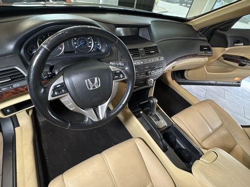Used 2010 Honda Crosstour EX-L image 33