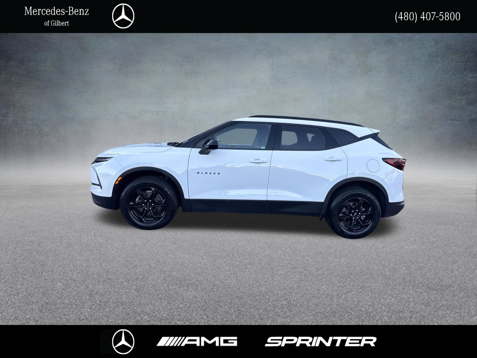 Used 2023 Chevrolet Blazer LT w/ Midnight/Sport Edition FWD image 3