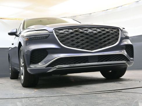Used 2026 Genesis GV70 2.5T Advanced AWD/4WD image 45