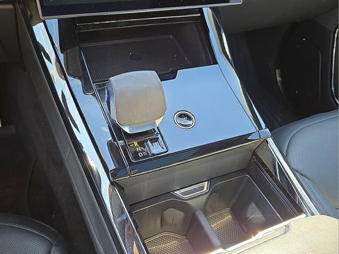 Used 2024 Land Rover Range Rover Sport Dynamic SE image 29