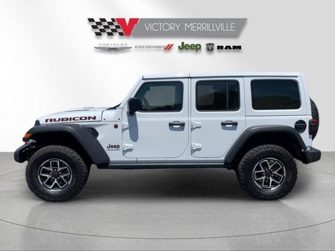 Used 2025 Jeep Wrangler Unlimited Rubicon AWD/4WD image 2