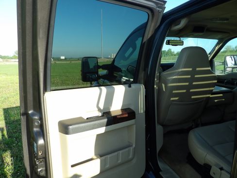Used 2008 Ford F450 4x4 Crew Cab Super Duty image 9